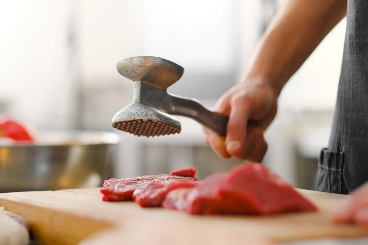 Pukul-pukul Daging Sebelum Dimasak