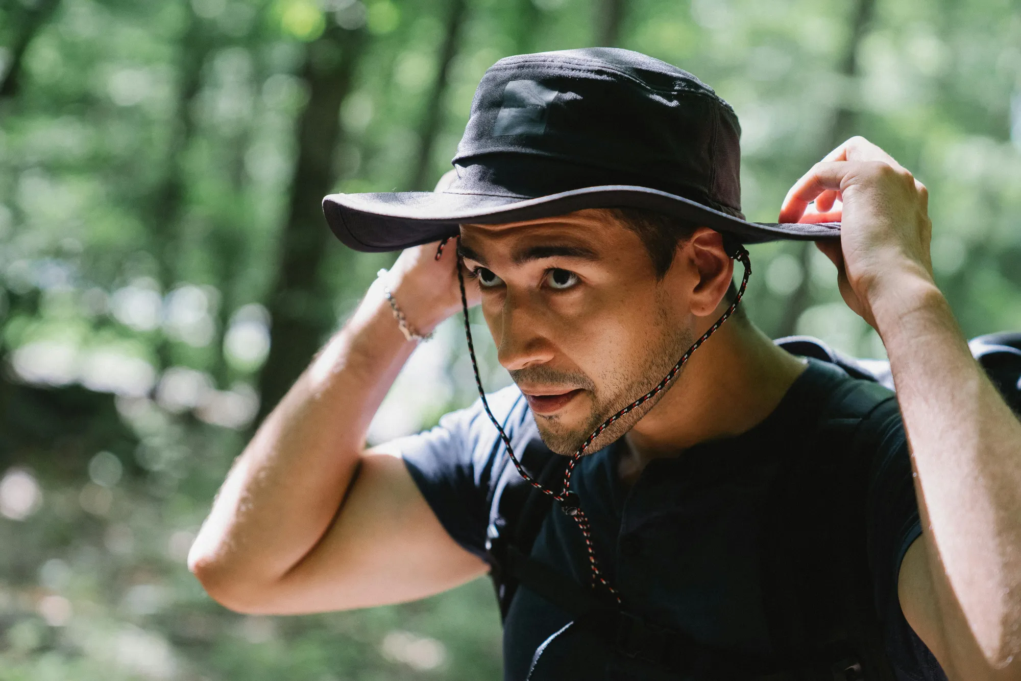 7 Topi Rimba Kekinian yang Stylish dengan Kualitas Terbaik!